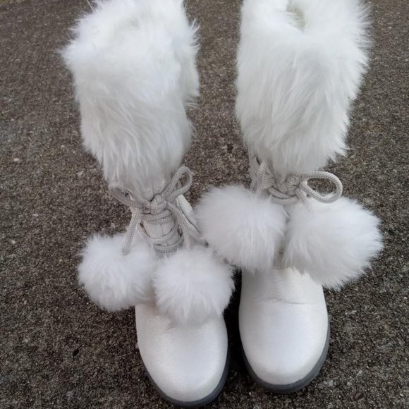 Roebuck & Co white fur boots toddler girl size 12M - Picture 8 of 9